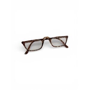 This is a pair of tortoise-shell half-frame reading glasses.  +2.50